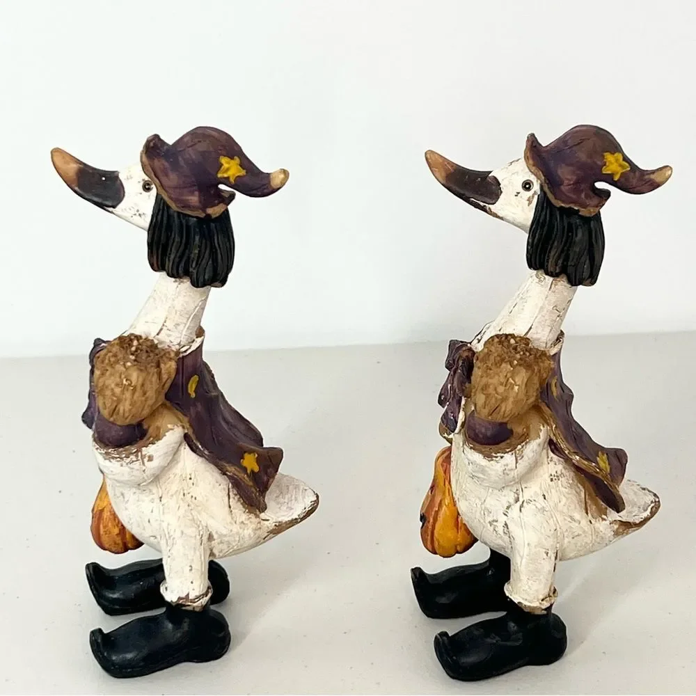VTG Tii Collection Halloween Duck Witch Pumpkin Broom Resin Figurine Set Of Two